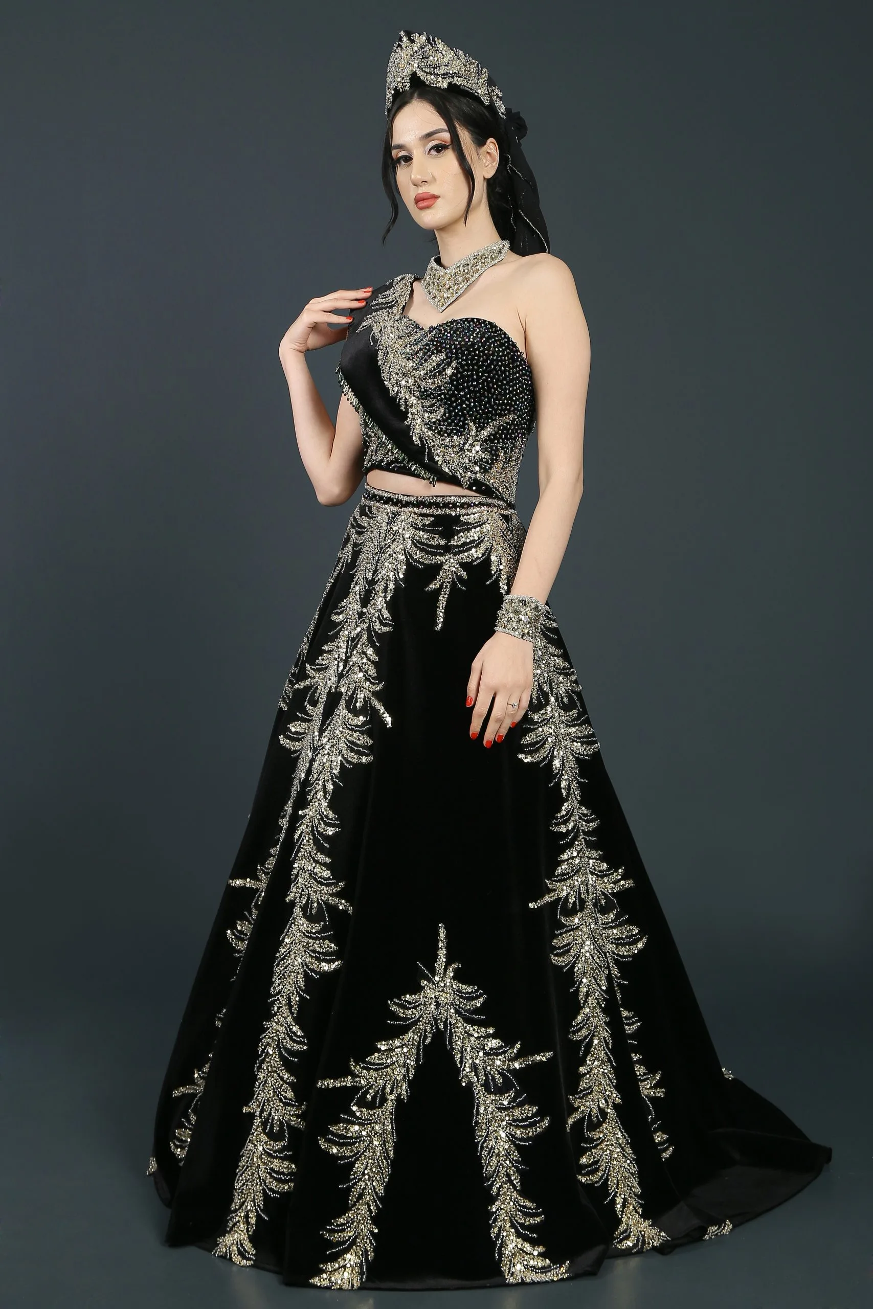 2024 TASARIM HİNT BİNDALLI