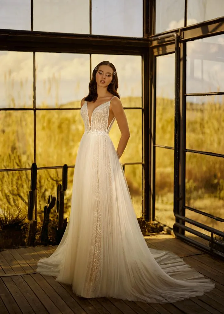 İNCİ DETAYLI HELEN GELİNLİK