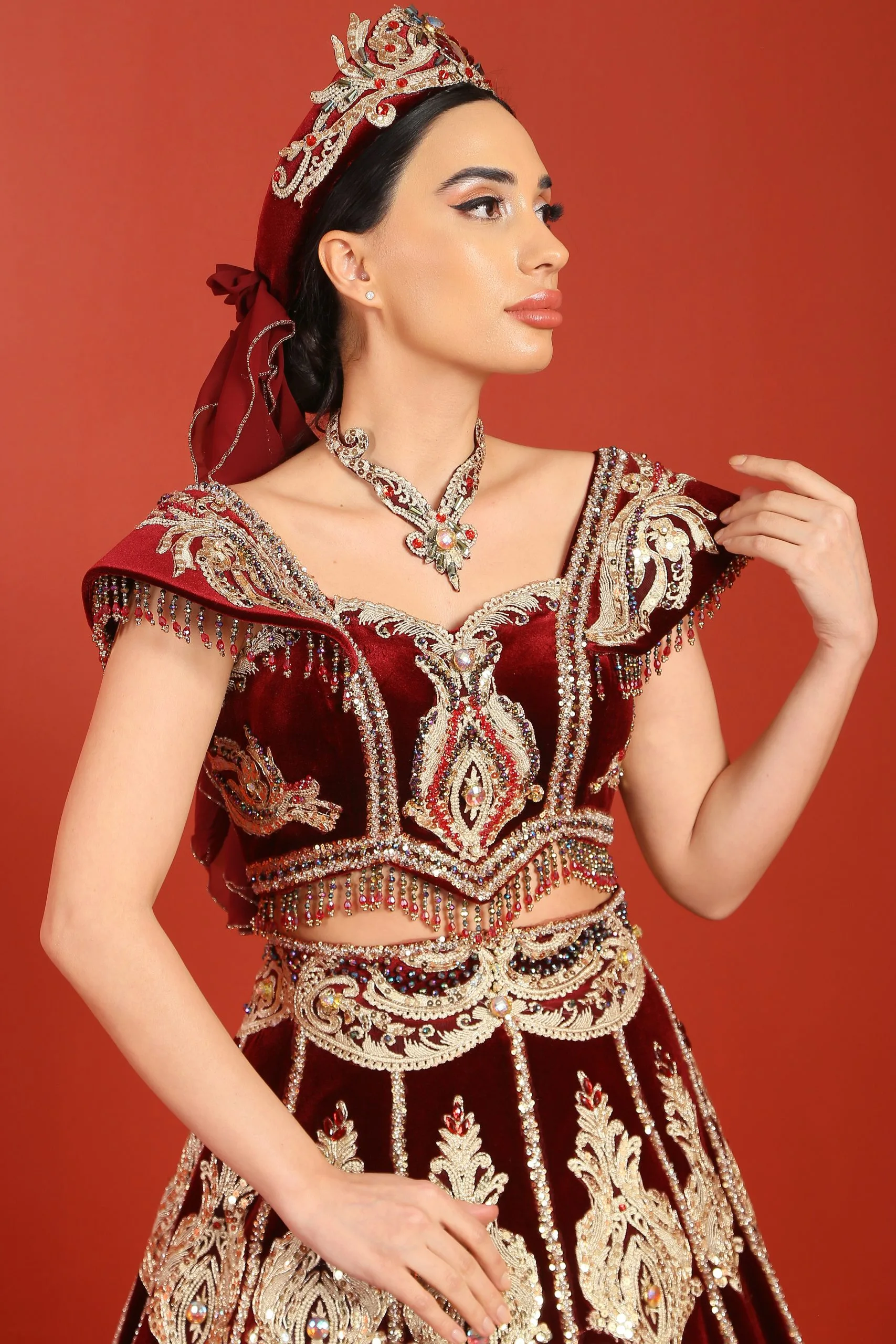 SEZON HİNT BİNDALLI